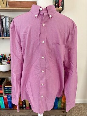 Untuckit men’s long sleeve button up shirt